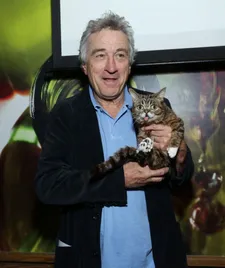 Robert De Niro with Lil Bub at the Tribeca Film Festival